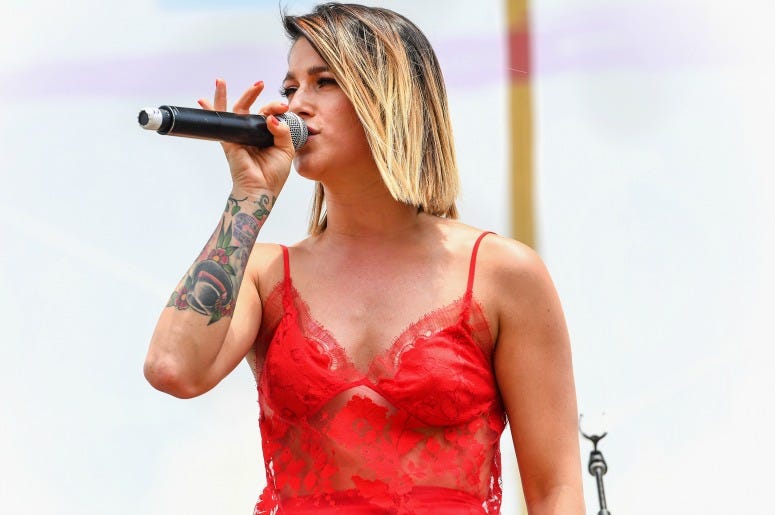 Cassadee Pope Announce Release Date For New Album Rise And Shine
