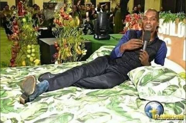 Pastor Claims To Have Visited Heaven, Takes Pictures To Show Congregation (Photos)